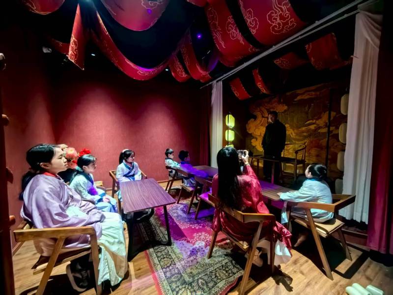 彝良县互动剧场策划